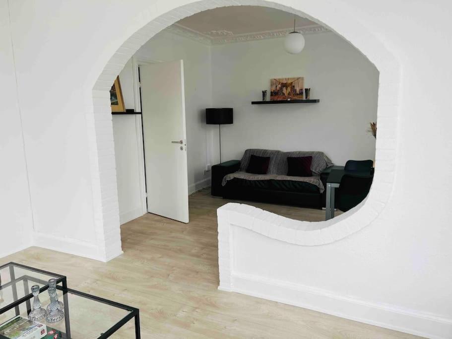 Lovely 1-Bedroom Condo In Aarhus C מראה חיצוני תמונה